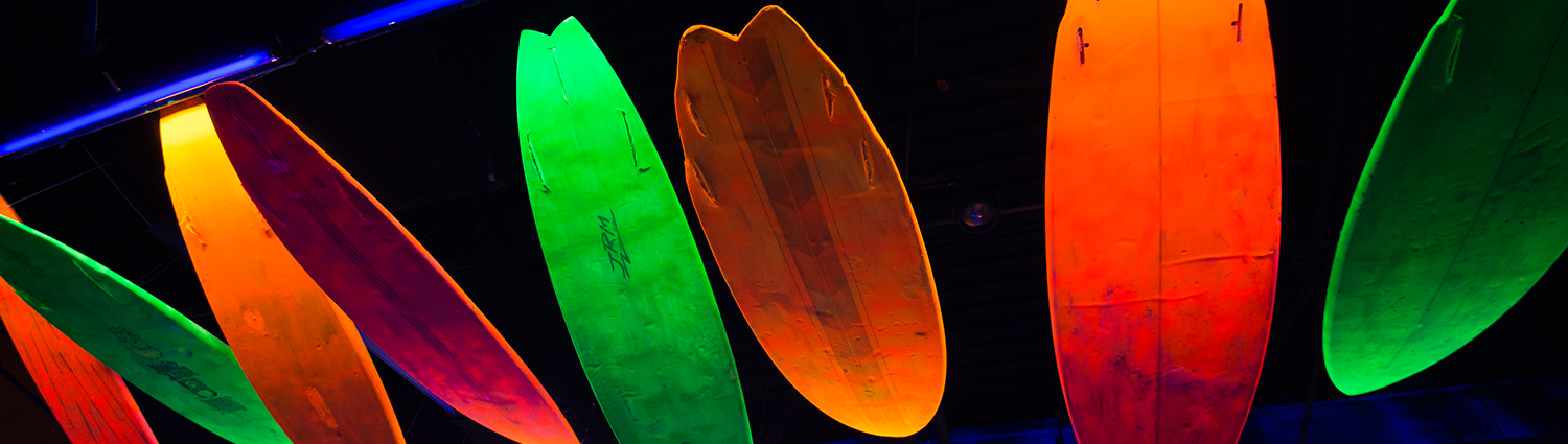 SharkBar - neon surfboards